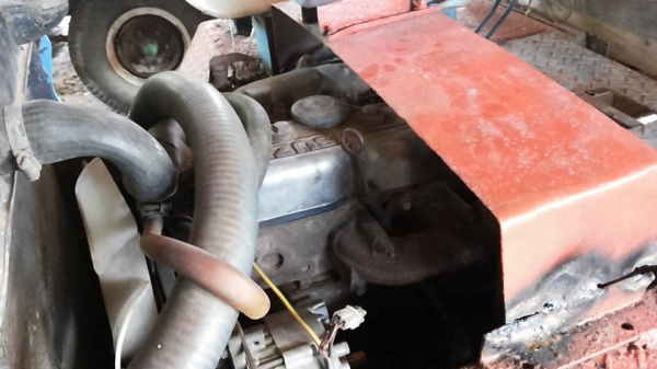 ***ขายแล้วครับขอบคุณ Truck2hand ขายแต๋น4ล้อ แปลงจาก4ล้อกลางISUZU ELF74 เครื่อง/เกียร์ ISUZU 85HP เกียร์สั้นสาย มีเกียร์ฝาก เครื่องดีสตาร์ทติดง่าย แรงดี แห้งดี เกียร์ดีเข้าง่ายไม่หลุด ช่วงล่างเดิม คานหน้า-เฟืองท้าย/คัสซี ELF คัสซีดีเดิม มีตามด แต่ไม่ขาดไม่