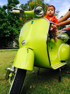 โปร - 3 ศรี พี่น้อง....โปรโมชั่นแจ่มๆ  ซื้อ SET นี้ รับฟรี.... หมวกกันน็อก....ใส่ขับรถกลับบ้านกันไปเลยครับ รถอินเดีย no book เอกสารอินวอย ราคา 48500 บาท เครื่องผ่าใหม่ สีใหม่ๆสวยๆครับ รับประกันเครื่องให้ครับ ส่งได้ทั่วไทย สนใจ 0826336557 โป้งครับ ยังรับเท