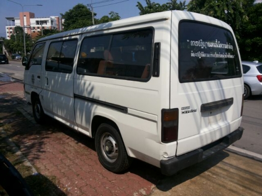 รถตู้ URVAN 95 สวยๆบางๆเดิมๆ ทั้งคัน เบนซิน โรงงาน มือ1 รถตู้ URVAN 95 สวยๆบางๆเดิมๆ ทั้งคัน เบนซิน โรงงาน มือ1