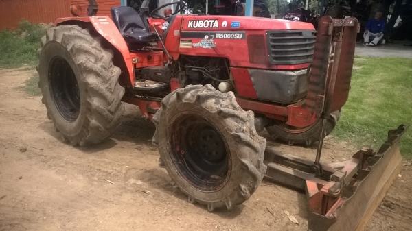 คูโบต้า M 5000 พร้อมใบมีดหน้า และ หางพรวน มือสองถูกม๊าก มาก ราคา 300,000
