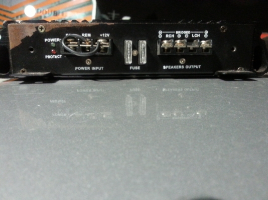 แอมป์ The Punch 2 ch 1600 W.