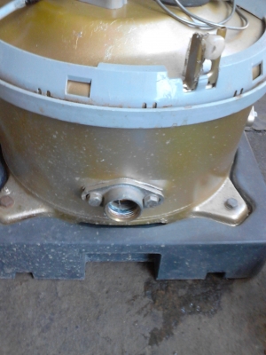 ขายปั๊มน้ำ 1 ตัว เสียบปลั๊กใช้ได้เลย  TEL.081-427-3941