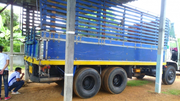 สิบล้อ HINO FL18 เครื่อง HINO 3H เครื่อง 195 แรงม้า  HO7D.