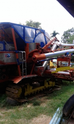 ขายรถเกี่่ยวข้าว