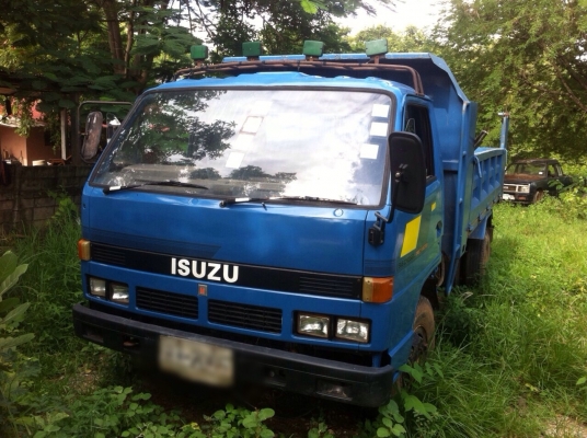 ขายรถบรรทุกหกล้อดัมพ์ ISUZU รถประกอบ เครื่อง 115 แรง ปี 32 Fหน้าFหลัง ทะเบียนพร้อม ขายรถบรรทุกหกล้อดัมพ์ ISUZU รถประกอบ เครื่อง 115 แรง ปี 32 Fหน้าFหลัง ทะเบียนพร้อม