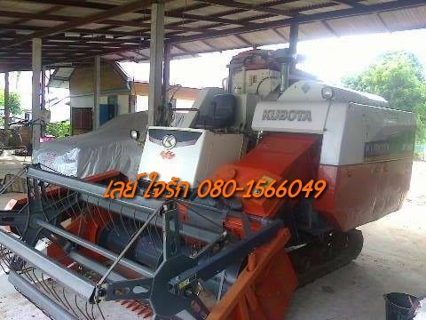 ***ขายแล้วครับขอบคุณ Truck2hand ขายรถเกี่ยวข้าวแบบรองกระสอบ+เทเลอร์ KUBOTA DC60 Plus ปี54 โฉมตัวสุดท้าย ใช้งาน 1,5xx ชม. เครื่องดี ปั้มดี แน่น แรงดี ทำงานดีเร็ว คล่องตัว ช่วงล่าง80-90\% บอดี้สวยเดิม บาง สีสันสวย พร้อมทำงานสุดๆ ขายพร้อมเทเลอร์ สภาพดี พื้นดี