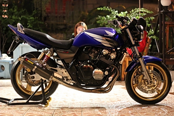 <เอิร์ท พิดโลก>ขาย CB400 Vtec3 ทะเบียนพร้อมโอน