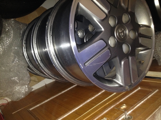 ขายล้อแม็กเดิม vigo ขอบ 15