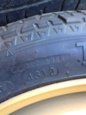 ขายล้อรถแต่ง แบบโบราณ รู ขนาด 4 รู 100 มม. มี 1 ล้อ TEL.081-427-3941 ขายล้อรถแต่ง แบบโบราณ รู ขนาด 4 รู 100 มม. มี 1 ล้อ TEL.081-427-3941