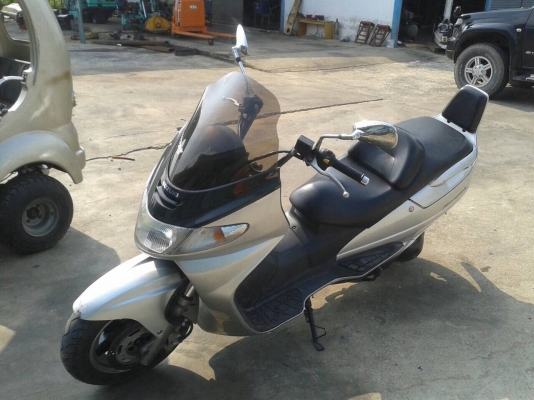 Suzuki skywvae400cc