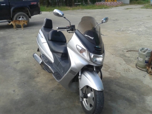 Suzuki skywvae400cc