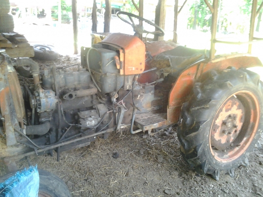 ขายตามสภาพรถไถ22แรงเครื่องไม่ติด ขายตามสภาพรถไถ22แรงเครื่องไม่ติด