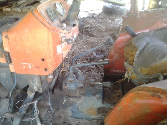 ขายตามสภาพรถไถ22แรงเครื่องไม่ติด ขายตามสภาพรถไถ22แรงเครื่องไม่ติด