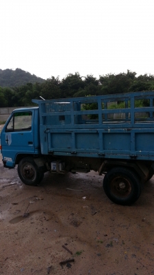 ขายรถหกล้อดั๊มสภาพพอใช 150,000 บาทไม่มีเล่ม