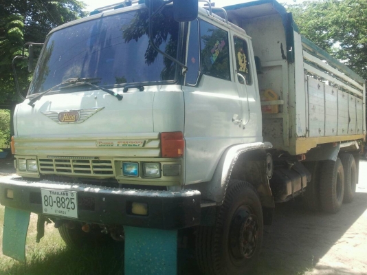 ฮีโน่  227  สิบล้อ  2  เพลาดั๊ม