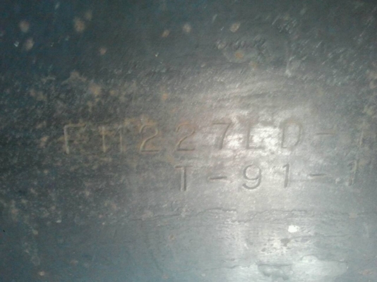 ฮีโน่  227  สิบล้อ  2  เพลาดั๊ม