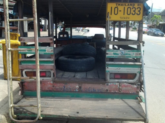 ขายสองแถวไม้เล็ก ดัสสัน ช้างเหยียบ รถโบราณ ขายสองแถวไม้เล็ก ดัสสัน ช้างเหยียบ รถโบราณ