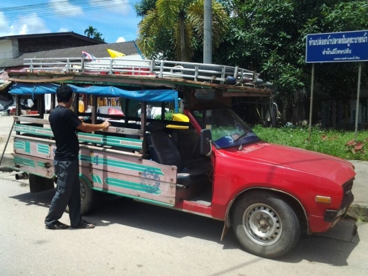 ขายสองแถวไม้เล็ก ดัสสัน ช้างเหยียบ รถโบราณ ขายสองแถวไม้เล็ก ดัสสัน ช้างเหยียบ รถโบราณ