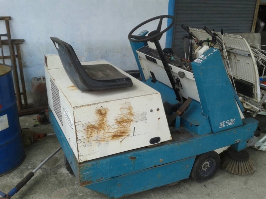 รถกวาดพื้น ดูดฝุ่น