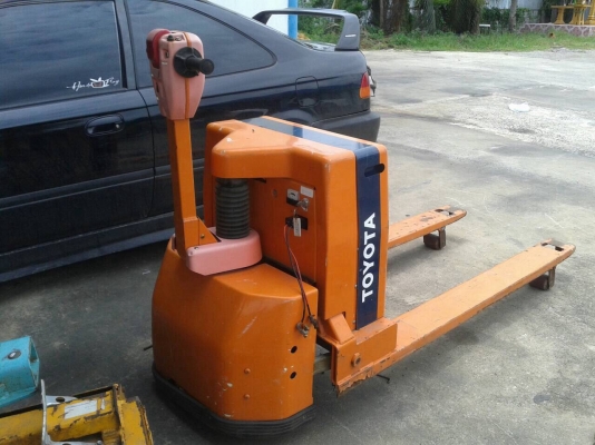 โฟร์คลิฟท์มือ โฟร์คลิฟท์มือ