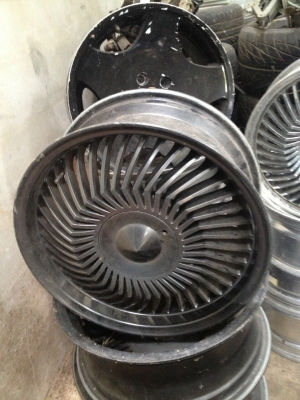 ขายล้อ17นิ้ว4รู100สภาพเยี่ยม