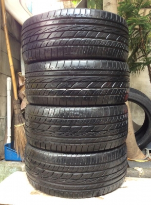 ขายยาง NITTO NT850  235-45-17 ปี12 ดอก98\%  ทั้งชุดโคตรถูก 8000.-