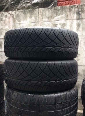 ขายยาง NITTO NT420S 235-55-18 ปี11 สวยๆ ถูกๆ มี1คู่ครับ