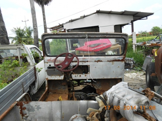 ขายรถจี๊ปหน้ากบ ไม่มีทะเบียน พร้อมเครื่องLD20