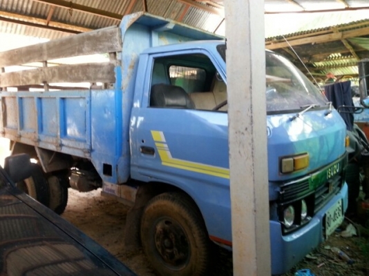 ขายดั้ม3คิว เครื่องดี85แรง แคชซีโตโยต้า เฟืองท้ายใหญ่ สภาพพร้อมใช้งาน เอกสารพร้อมโอน สนใจโทร 090-8588220คุณนะ ID:narong498 หรือ www.truck.in.th/498