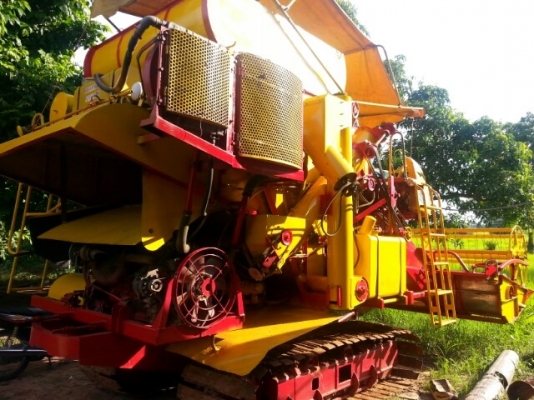 ขายรถเกี่ยวข้าว เกษตรพัฒนา รุ่นปลดหนี้ อุ้ม2.5ตัน เครื่อง6HL TURBO ตัวเดิน10ใหญ่ ปั้ม22 สภาพพร้อมใช้งาน สนใจโทร 090-8588220คุณนะ ID:narong498 หรือ www.truck.in.th/498