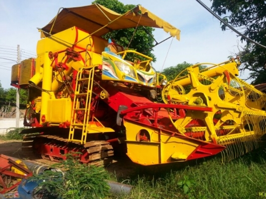 ขายรถเกี่ยวข้าว เกษตรพัฒนา รุ่นปลดหนี้ อุ้ม2.5ตัน เครื่อง6HL TURBO ตัวเดิน10ใหญ่ ปั้ม22 สภาพพร้อมใช้งาน สนใจโทร 090-8588220คุณนะ ID:narong498 หรือ www.truck.in.th/498