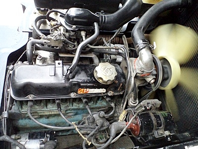 ขายรถยกโตโยต้า 1.5 ตัน รุ่น5 เครื่องเบนซิน   กระบอกคู่  เสาสูง 3 เมตร  ยางตันใหม่ พวงมาลัยเพาเว่อร์  สีเดิมจากนอก นำเข้าจากญี่ปุ่น ใช้งานได้ทันที ราคา170000