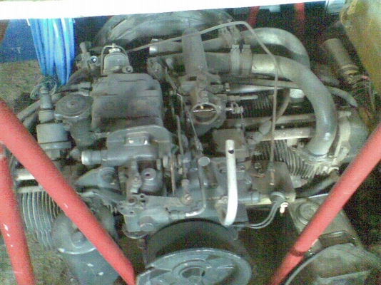 เครื่อง 4สูบนอน ลดกระหน่ำเหลือ 3500 บาท ระบายของในโกดังค่ะ