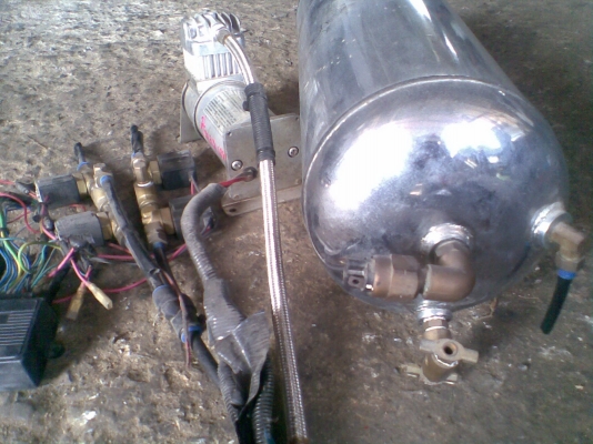 ถังลม พร้อมปั๊ม