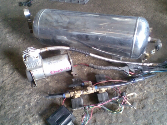 ถังลม พร้อมปั๊ม