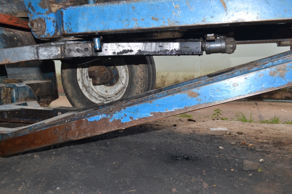 ขายรถไถ Ford 6600 t5