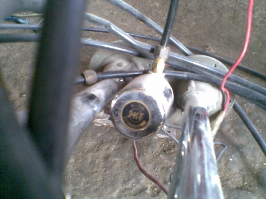 แตรลมพร้อมถังปิเนียมอย่างดี