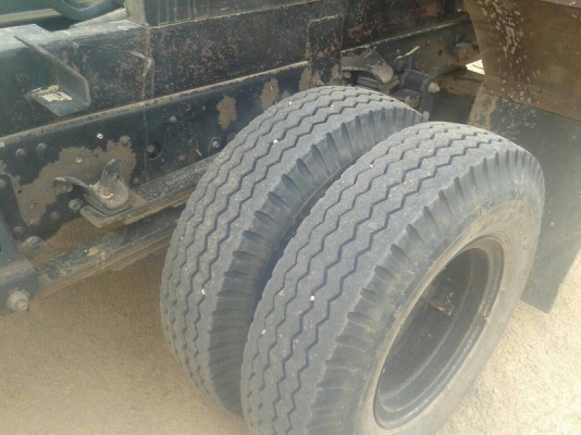 รถอีซูซุ 6 ล้อดั้ม NPR  150 แรงม้า. ปี 51  สนใจติดต่อ 081 - 6079515