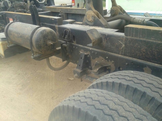 รถอีซูซุ 6 ล้อดั้ม NPR  150 แรงม้า. ปี 51  สนใจติดต่อ 081 - 6079515