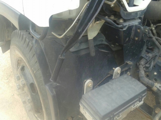 รถอีซูซุ 6 ล้อดั้ม NPR  150 แรงม้า. ปี 51  สนใจติดต่อ 081 - 6079515