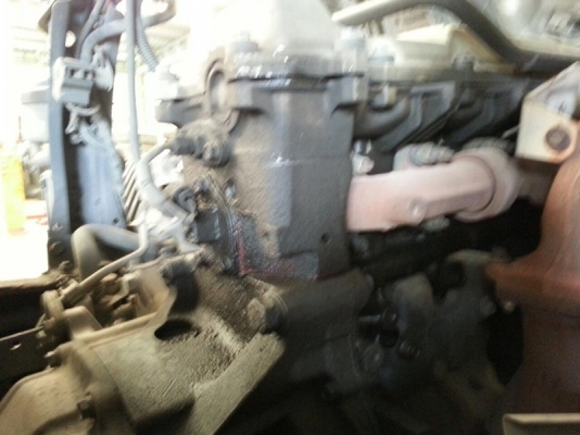 รถฮีโน่ 10 ล้อ หัวลาก  260 แรงม้า. ปี 49  ( ขายเฉพาะหัว )  สนใจติดต่อ 081 - 6079515