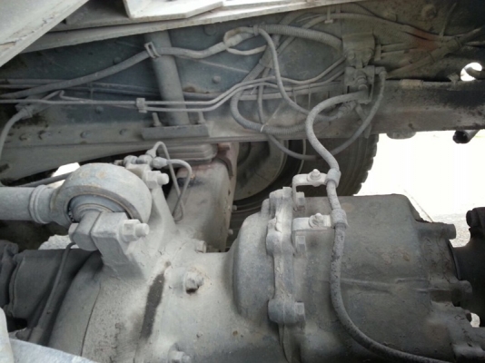 รถฮีโน่ 10 ล้อ หัวลาก  260 แรงม้า. ปี 49  ( ขายเฉพาะหัว )  สนใจติดต่อ 081 - 6079515