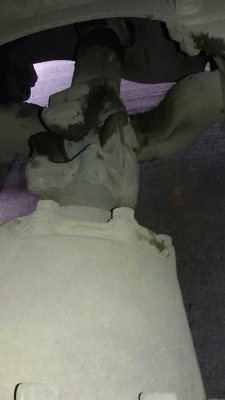 รถฮีโน่ 10 ล้อ หัวลาก  260 แรงม้า. ปี 49  ( ขายเฉพาะหัว )  สนใจติดต่อ 081 - 6079515