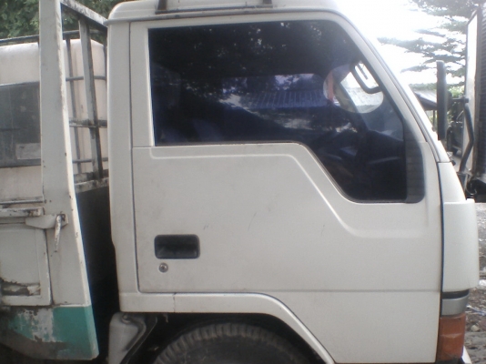 ขาย 6 ล้อ มิตซู แคนเตอร์ 100แรง ขาย 6 ล้อ มิตซู แคนเตอร์ 100แรง