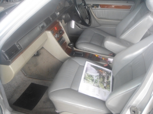 ขาย BENZ E280 แต่งแล้ว ขาย BENZ E280 แต่งแล้ว