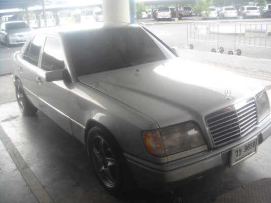 ขาย BENZ E280 แต่งแล้ว ขาย BENZ E280 แต่งแล้ว