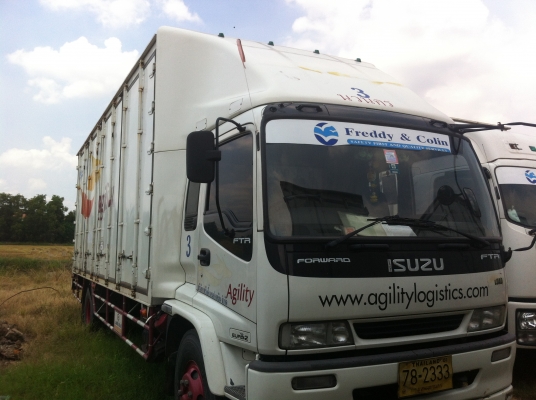ขายรถ6 ล้อ Isuzu  Deca 195 maxload ตู้แห้ง  10 บานสวย