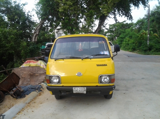 ขายรถตู้ไฮเอท ปี2524 เครื่อง12R เครื่องดีครับยังไม่ติดแก๊ส ทะเบียนไม่ขาดพร้อมใช้งาน มาลองขับได้ครับ ขาย 39500 บาท เท่านั้น ขายรถตู้ไฮเอท ปี2524 เครื่อง12R เครื่องดีครับยังไม่ติดแก๊ส ทะเบียนไม่ขาดพร้อมใช้งาน มาลองขับได้ครับ ขาย 39500 บาท เท่านั้น