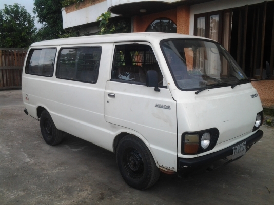 ขายรถตู้ไฮเอท ปี2523 เครื่อง12R ไม่เคยติดแก๊ส เครื่องดีช่วงล่างดี พร้อมใช้งานครับ ทะเบียนไม่ขาดเอกสารพร้อมโอน ขาย 39500 บาท เท่านั้น