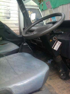 ขาย  หกล้อ  NKR 130 ปี 48   ยาว 4.3 เมตร